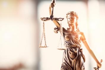LE CABINET D’AVOCATS PENALISTE DE MAÎTRE PIERRE DEBUISSON VOUS ASSISTE DANS LE CADRE D’UNE MISE EN EXAMEN POUR DES FAITS DE MEURTRE OU D’ASSASSINAT A TOULOUSE, PARIS OU SUR L’ENSEMBLE DU TERRITOIRE NATIONAL